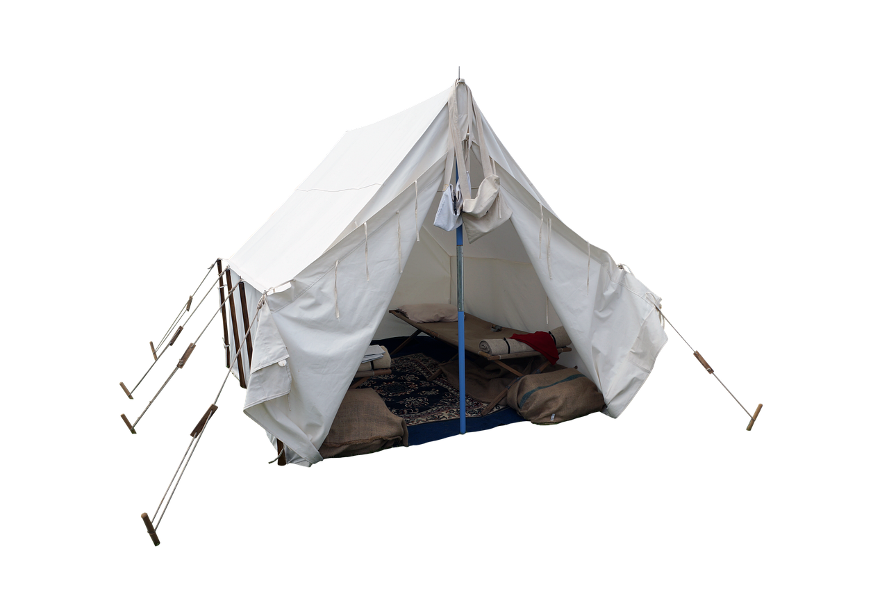 How to Choose a Sleeping Bag for Three-Season Camping
